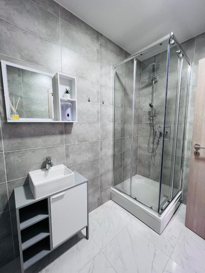 Apartman Castle Tusilovic Екстериор снимка
